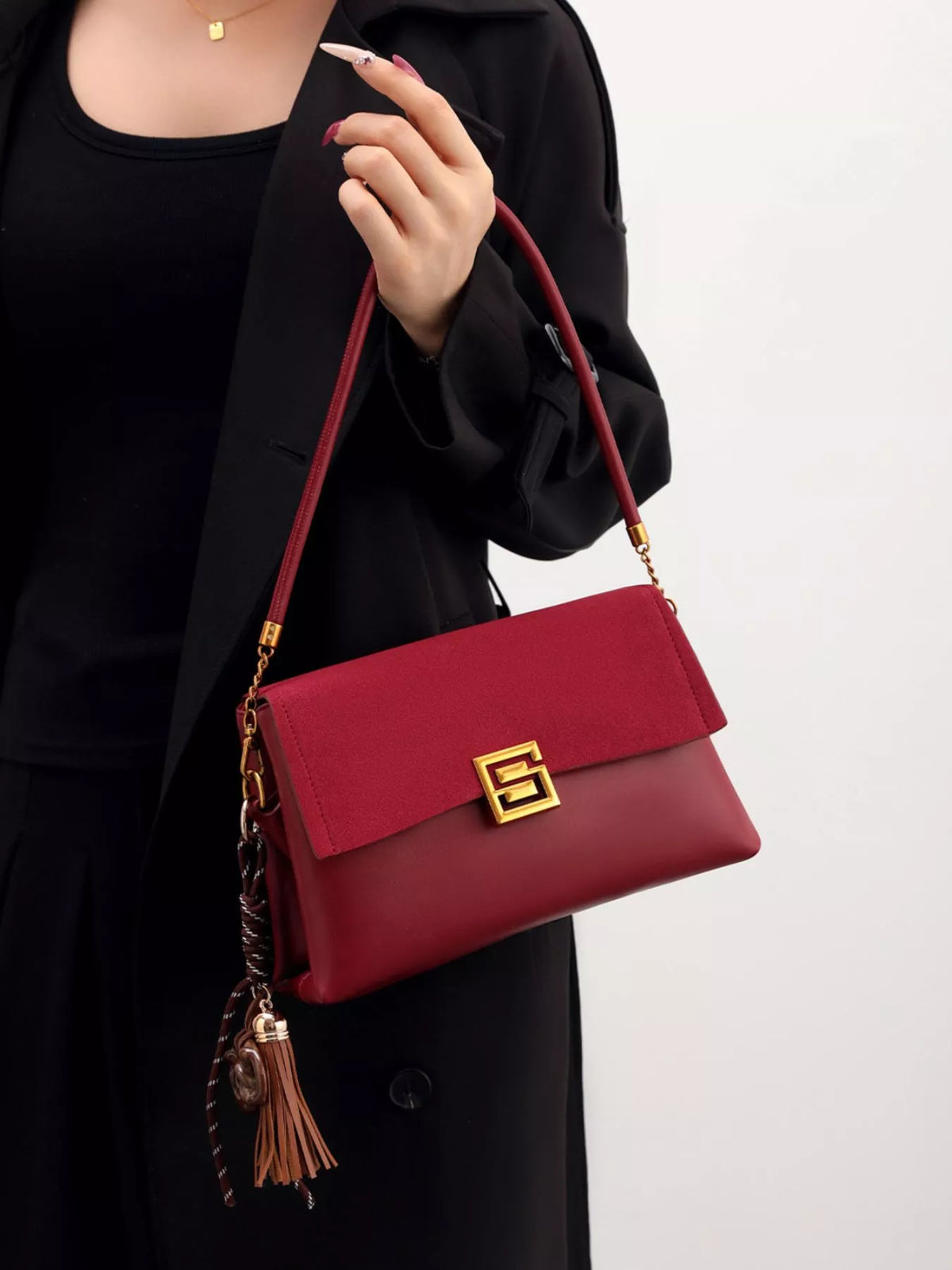 Gold-hardware crossbody bag – wine red