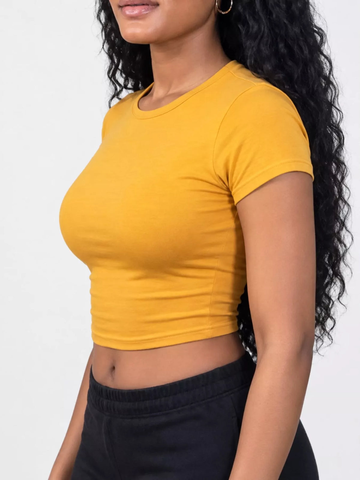 Fitted crew crop tee