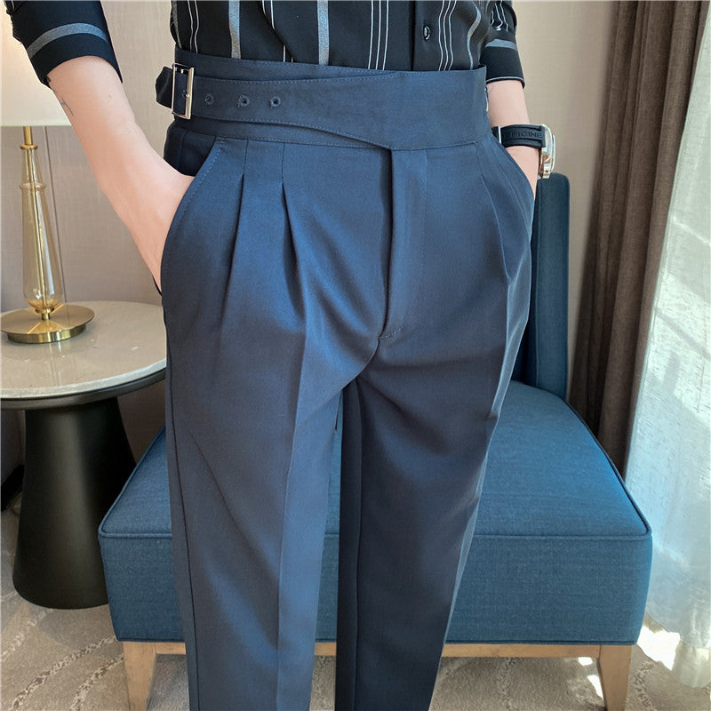 High-waist pleated trousers