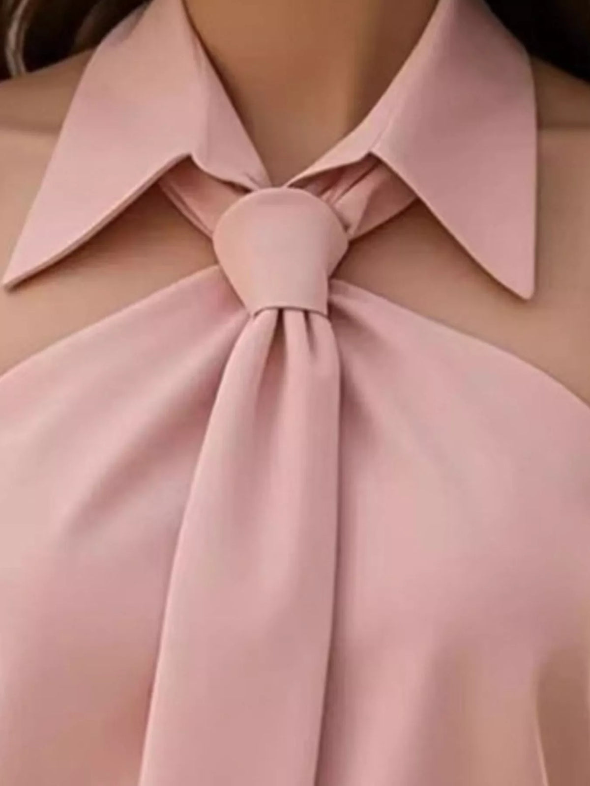 Tie-collar halter top