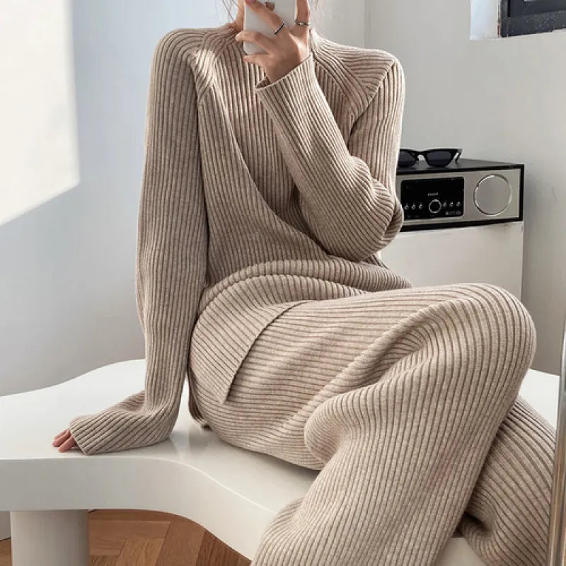 Deep rib lounge set, Camel, seated