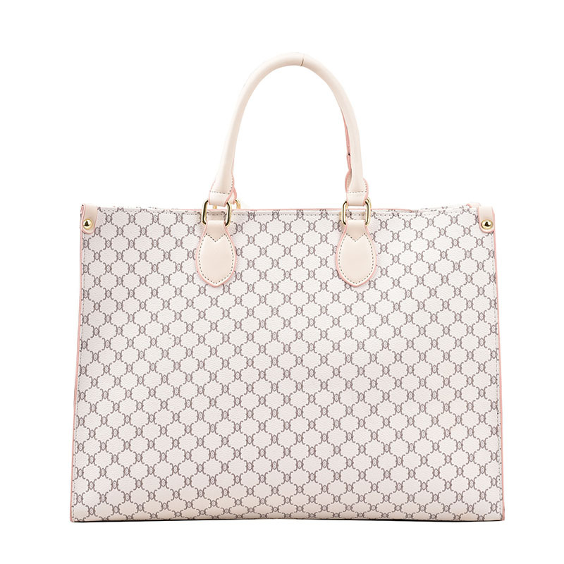 Everyday shoulder tote