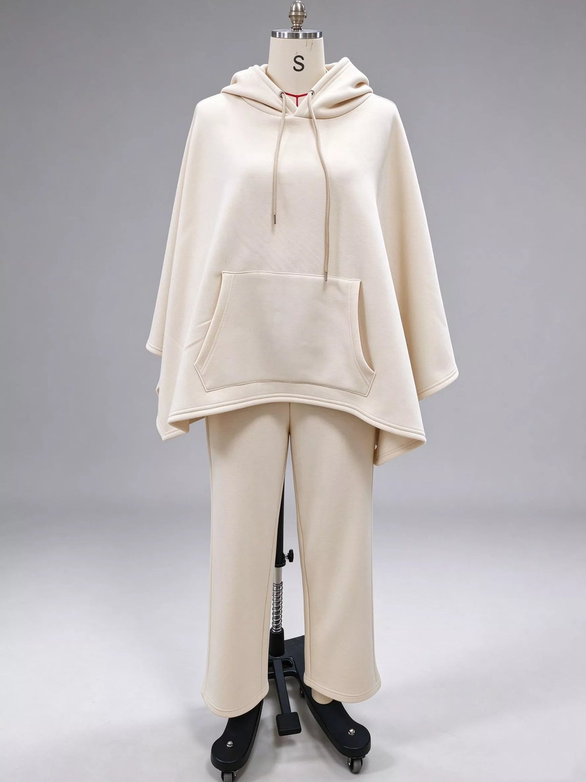 Hooded poncho and pants set