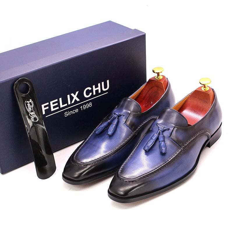 Leather tassel loafers