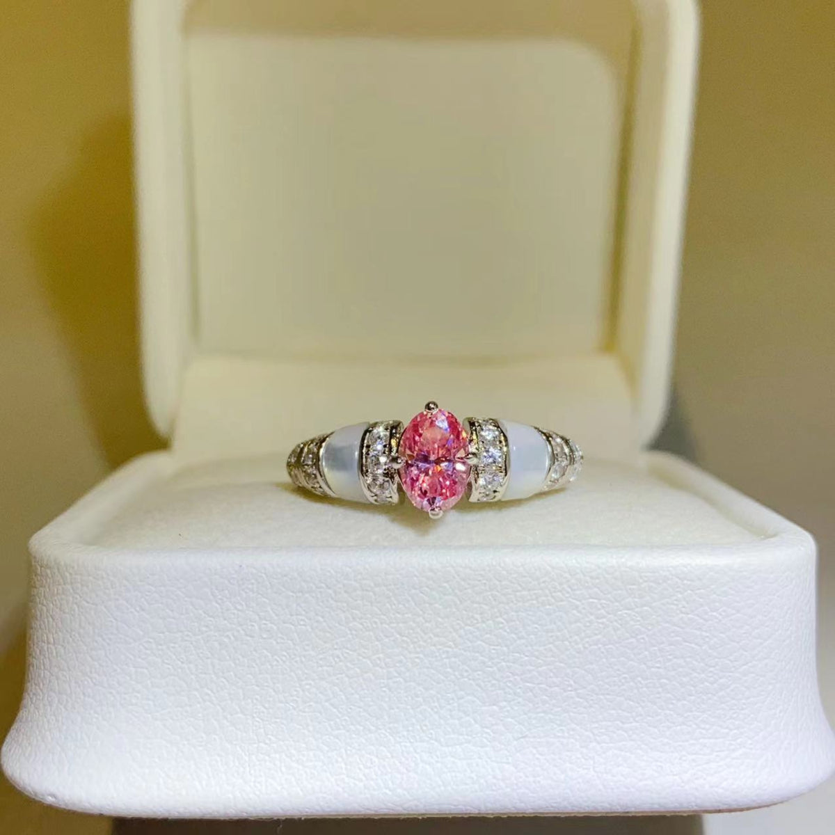 1 ct moissanite ring – silver