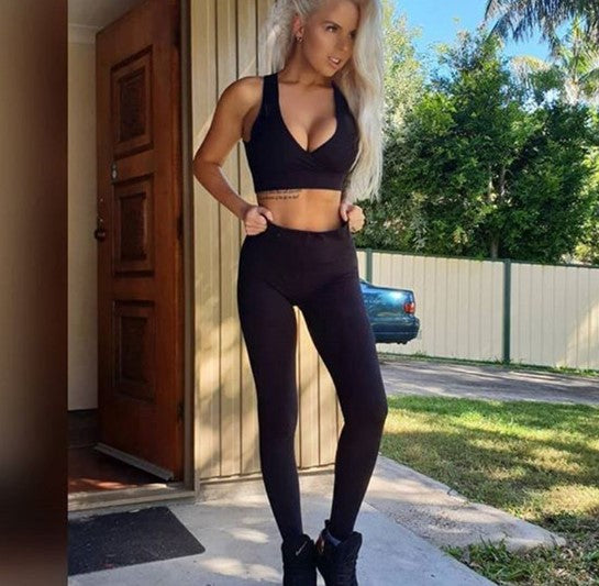 Long-sleeve workout set