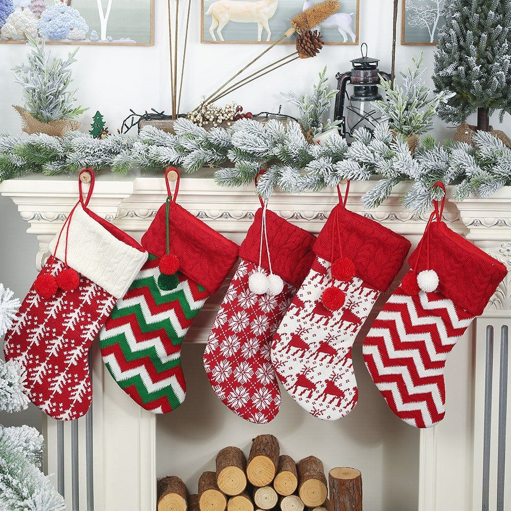 Knitted striped gift bag children's gift bag knitted non-woven fabric Christmas socks pendant