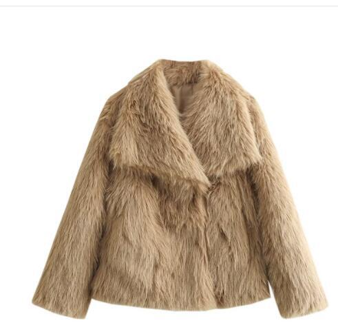 Plush teddy coat – camel