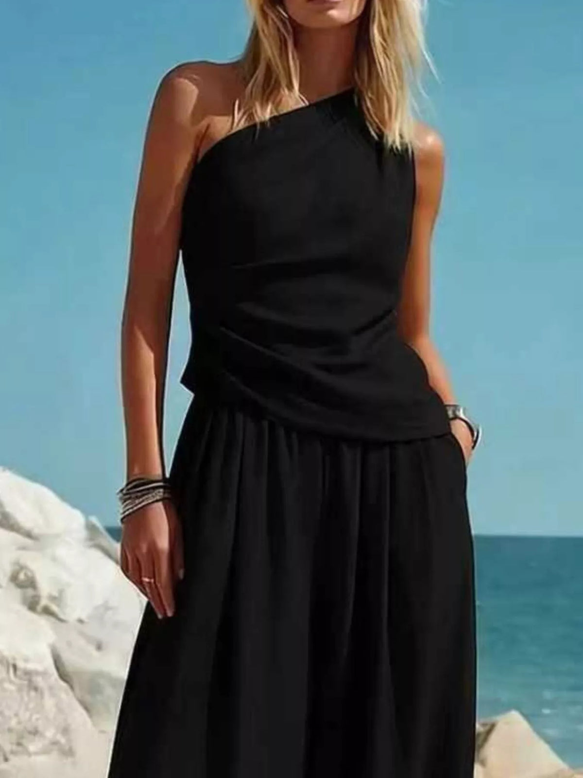 One-shoulder sleeveless top and harem pants set