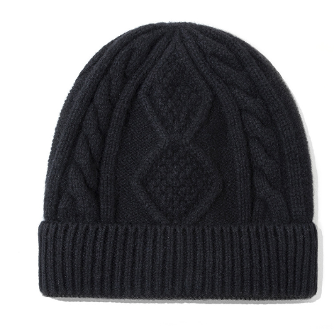 Cable-knit wool beanie