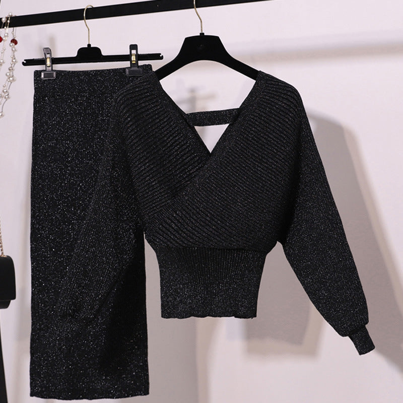 V-neck knit top and skirt set