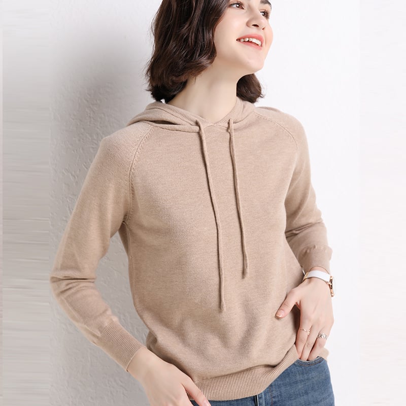 Hooded fine-knit sweater