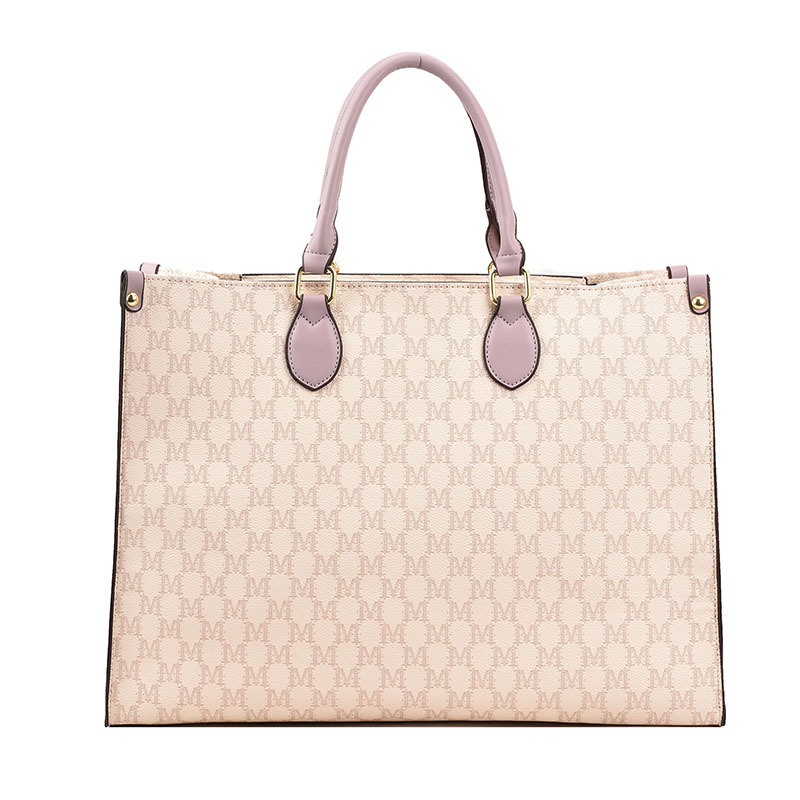 Everyday shoulder tote
