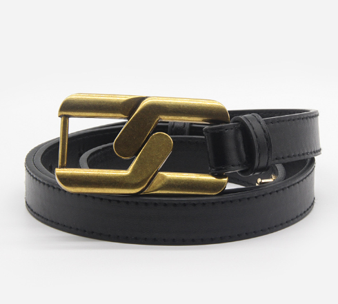 Gold link-buckle belt