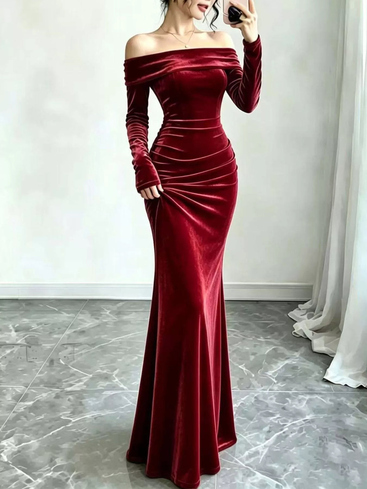 Velvet off-shoulder mermaid dress – red