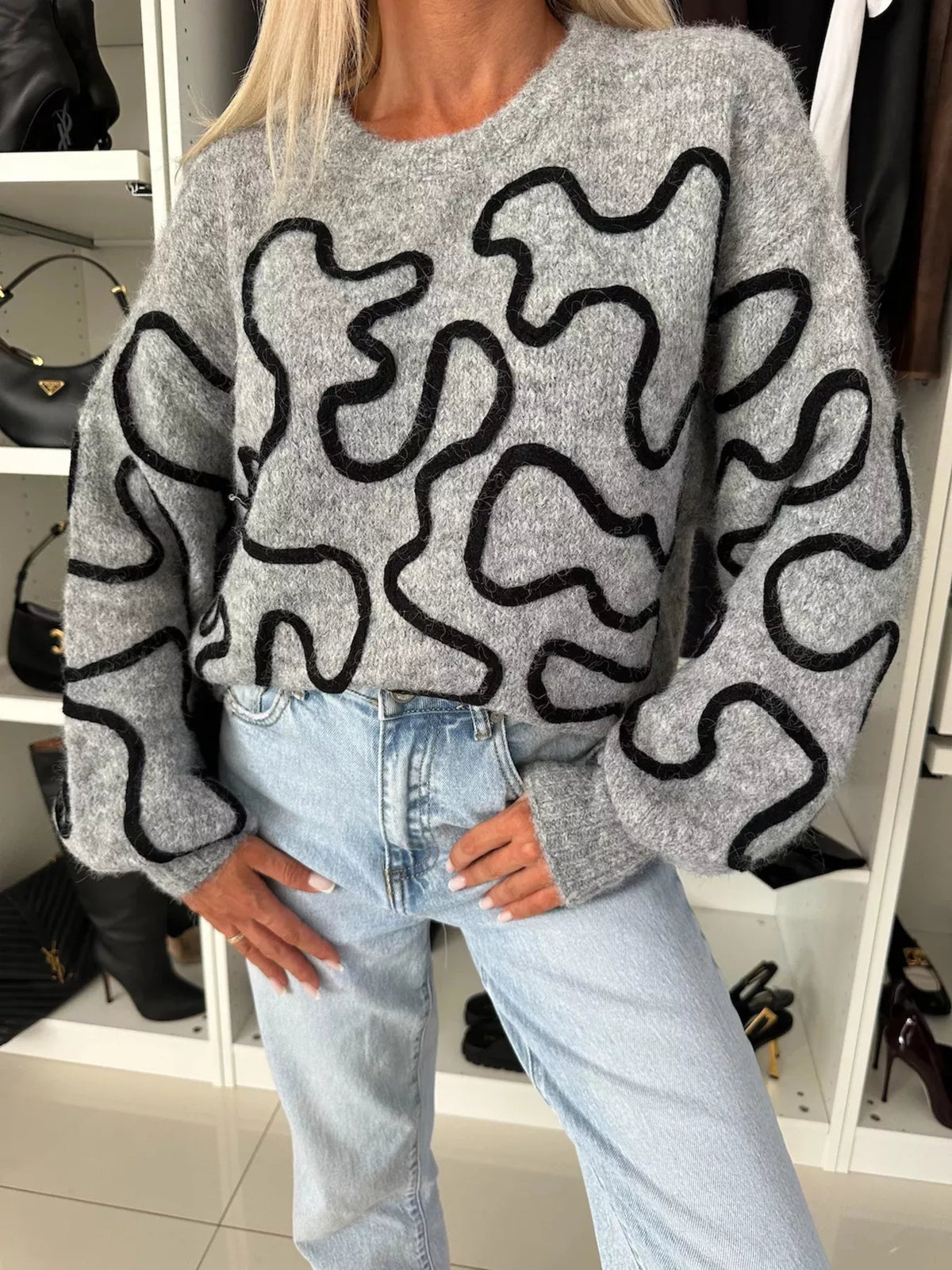 Abstract pattern oversized round neck sweater, Light Gray