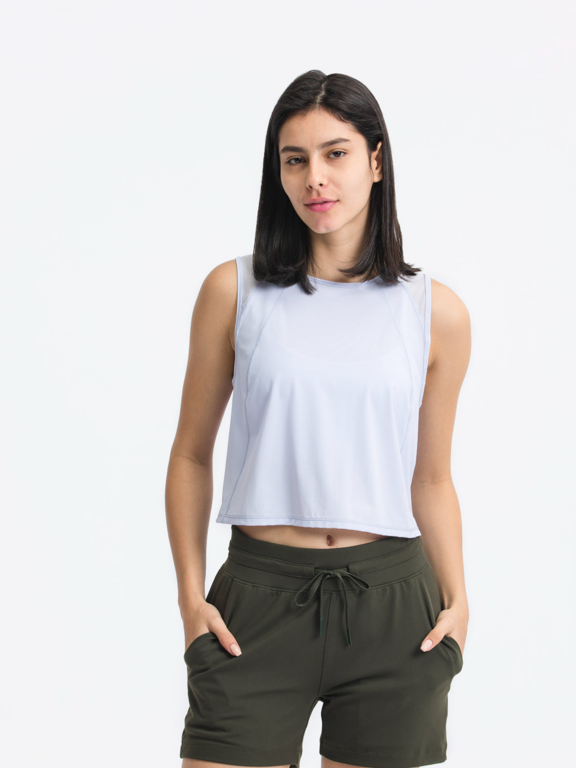 Round neck cropped active tank