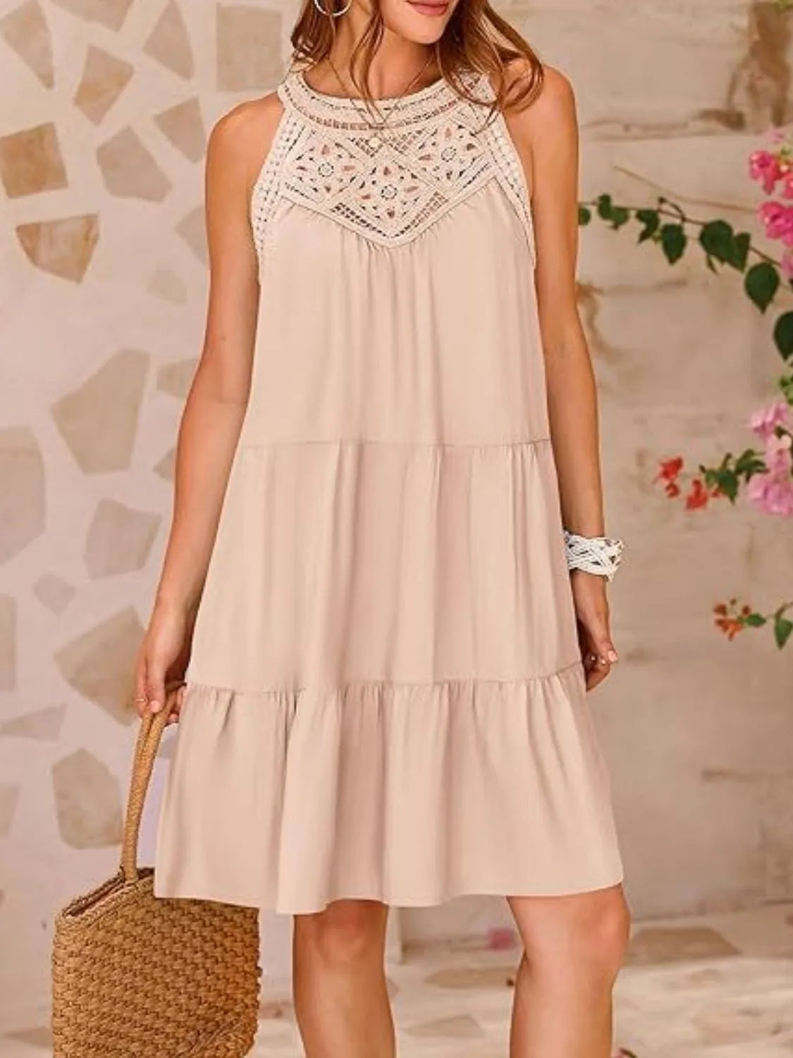 Ruffled hem lace sleeveless dress, Tan