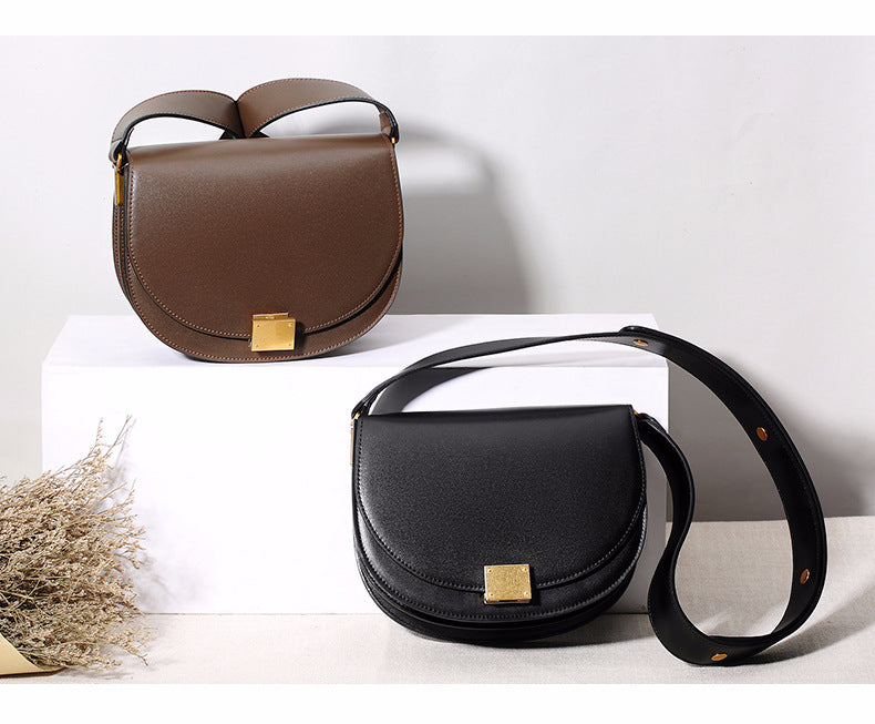 Leather saddle bag