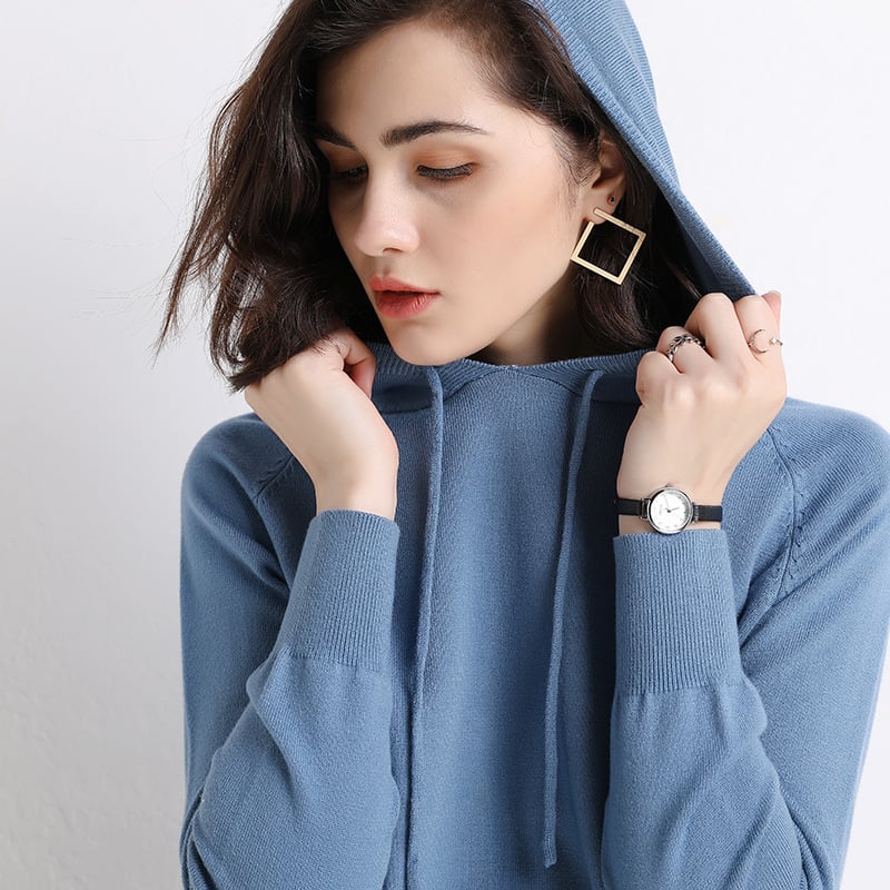 Hooded fine-knit sweater