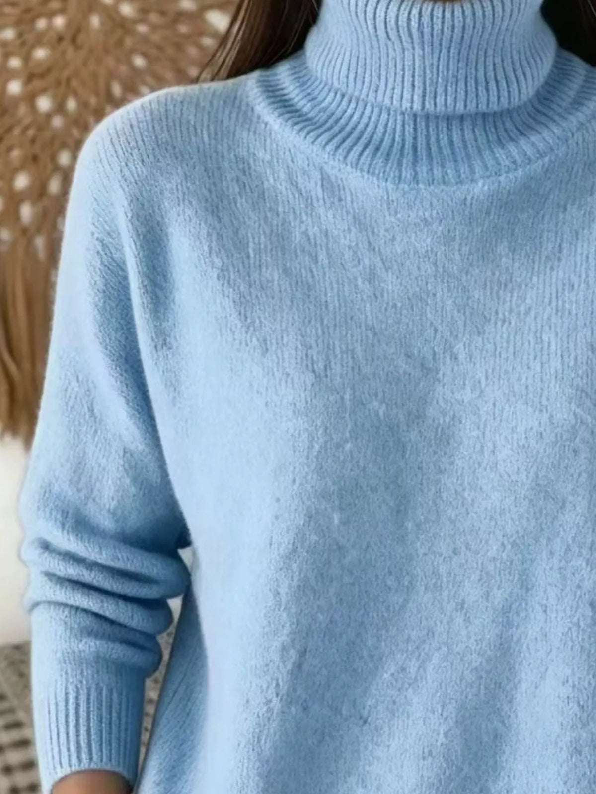 Turtleneck long sleeve sweater