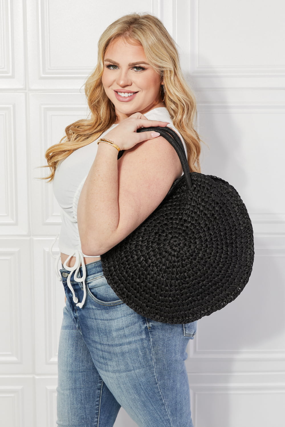Black rattan straw handbag