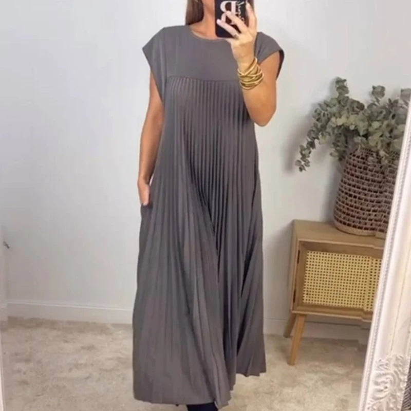 New autumn and winter fashion round neck sleeveless pleated dress for women's long skirt