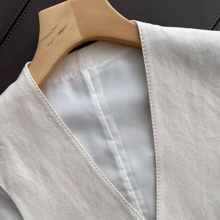 Linen vest and wide-leg trouser set