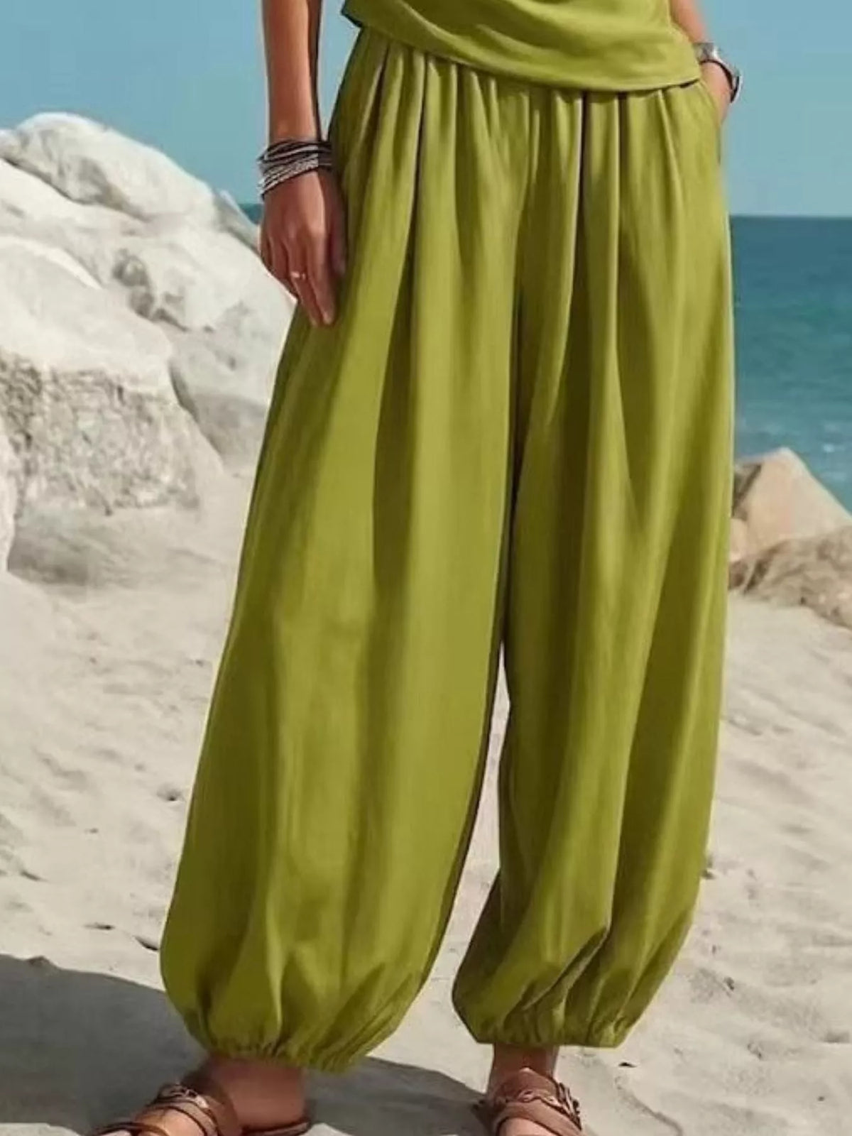 One-shoulder sleeveless top and harem pants set