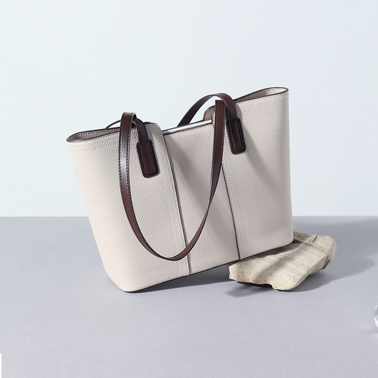 Two-tone commuter tote