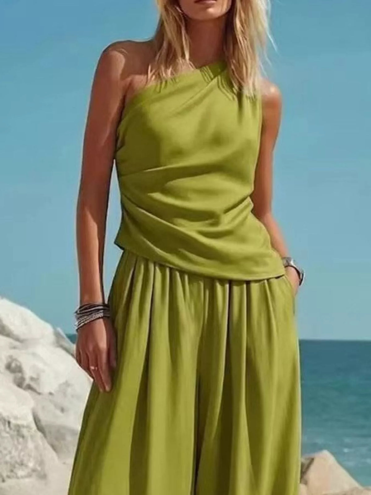 One-shoulder sleeveless top and harem pants set