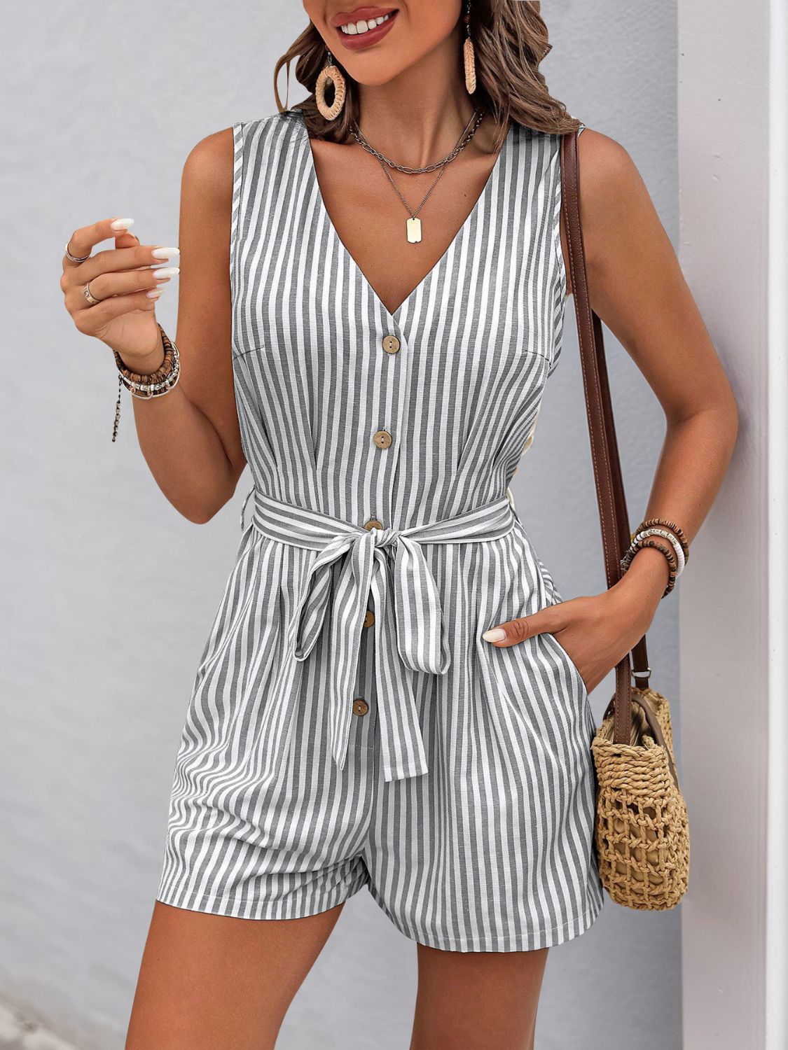 Striped V-neck tie waist romper, Light Gray