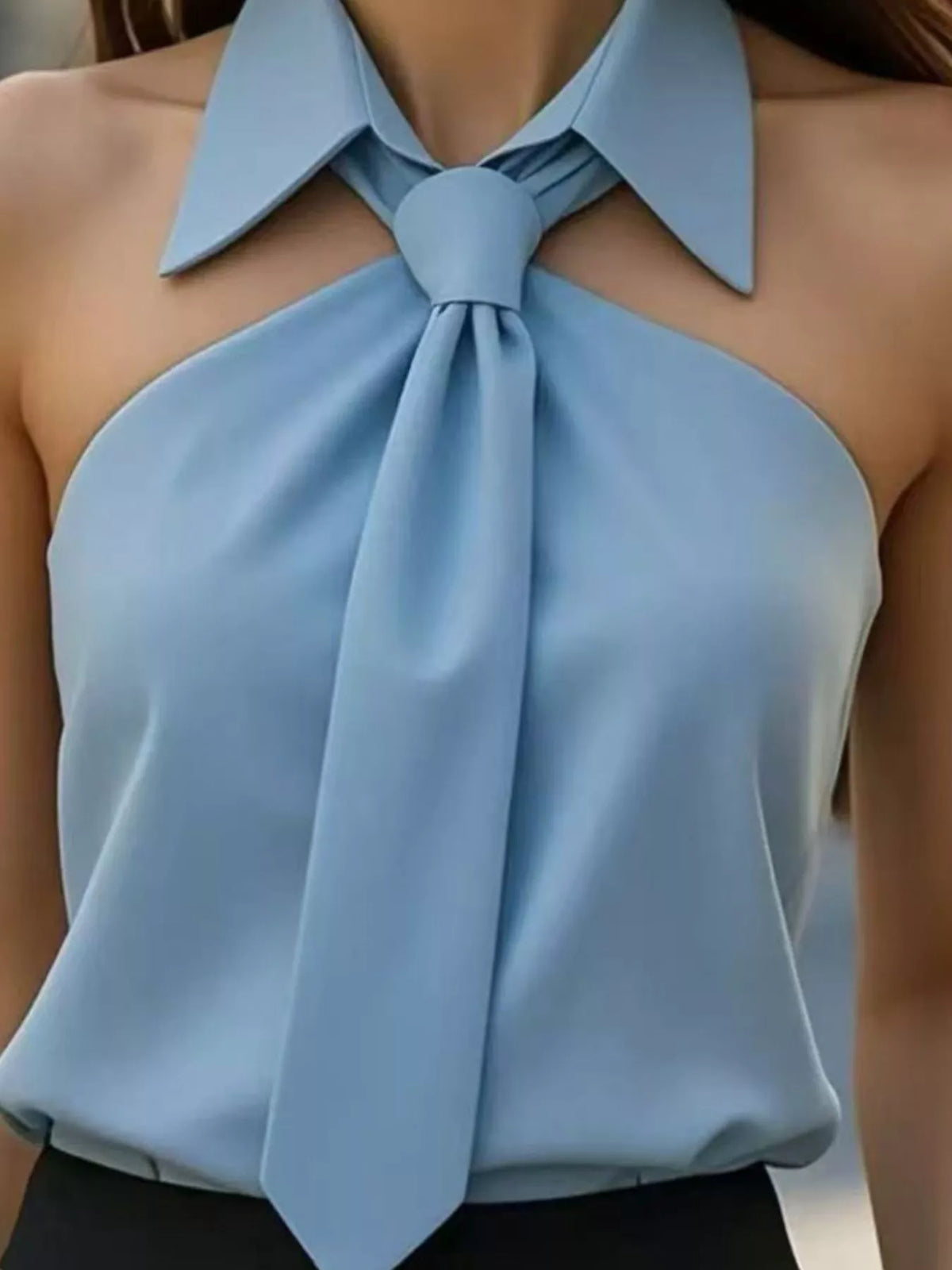 Tie-collar halter top