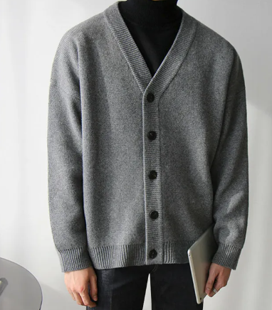 Chunky V-neck cardigan