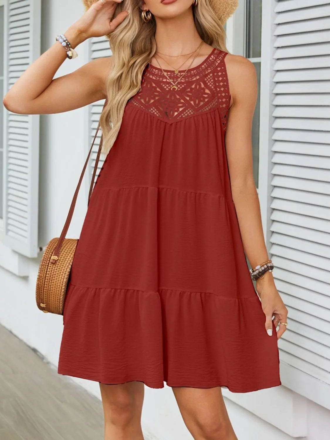Ruffled hem lace sleeveless dress, Rust