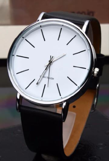 Minimal leather-strap watch