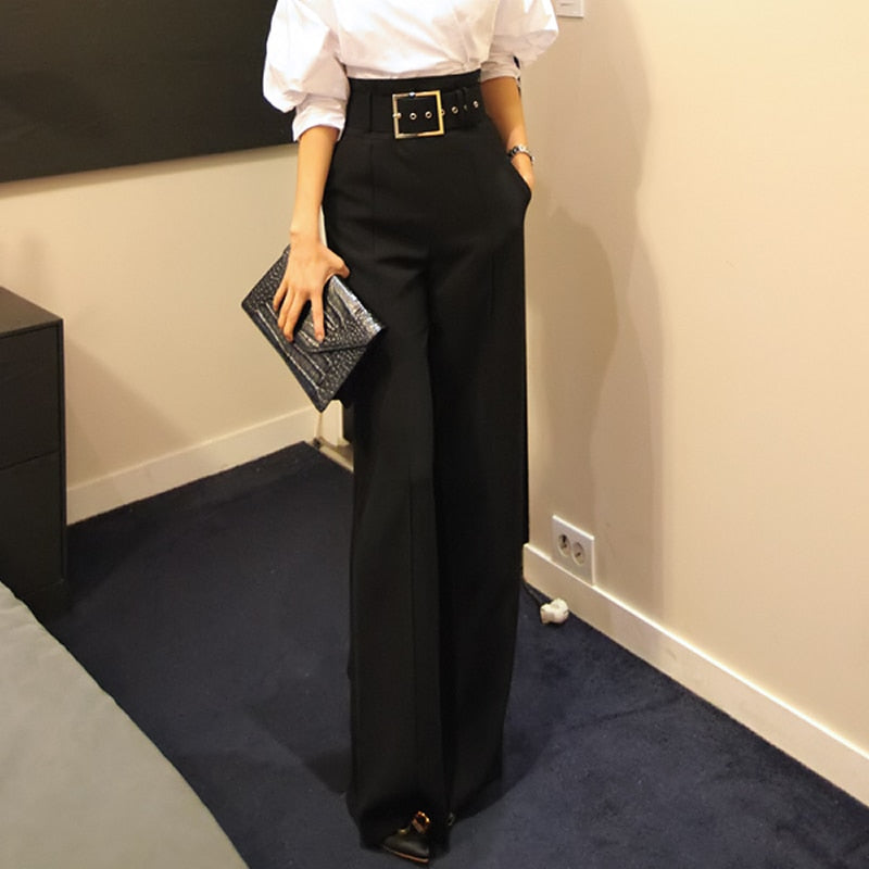 Tailored wide leg trousers, Black, on model, front