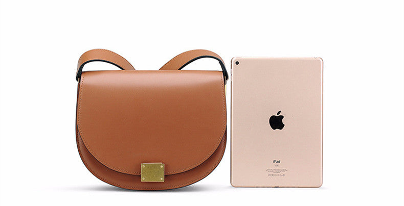 Leather saddle bag