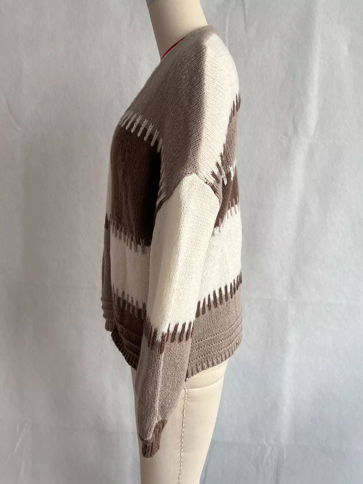 Color block V neck cardigan