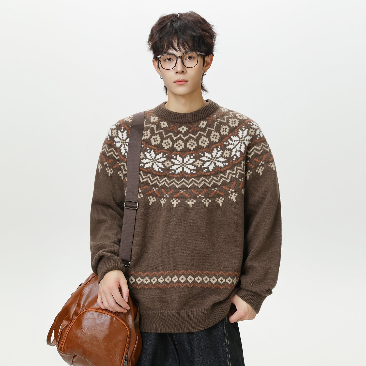 Ethnic style round neck sweater for men