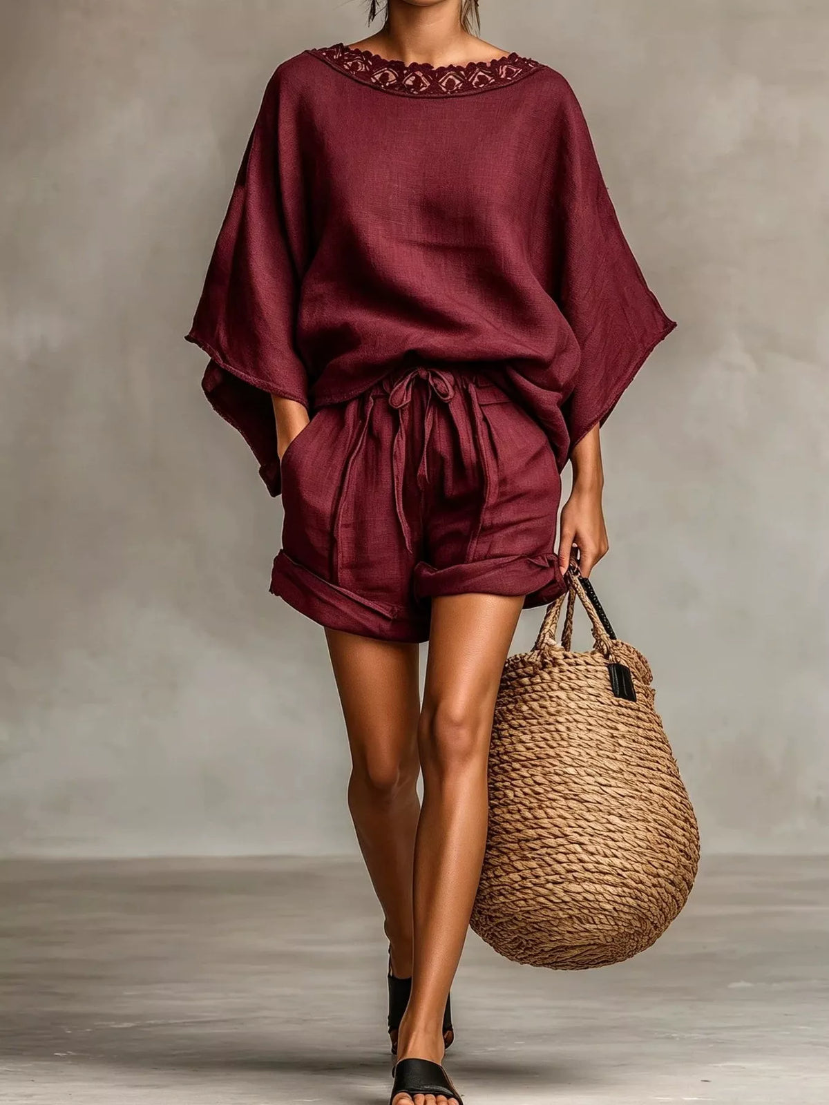 Lace-trim top and shorts set – burgundy