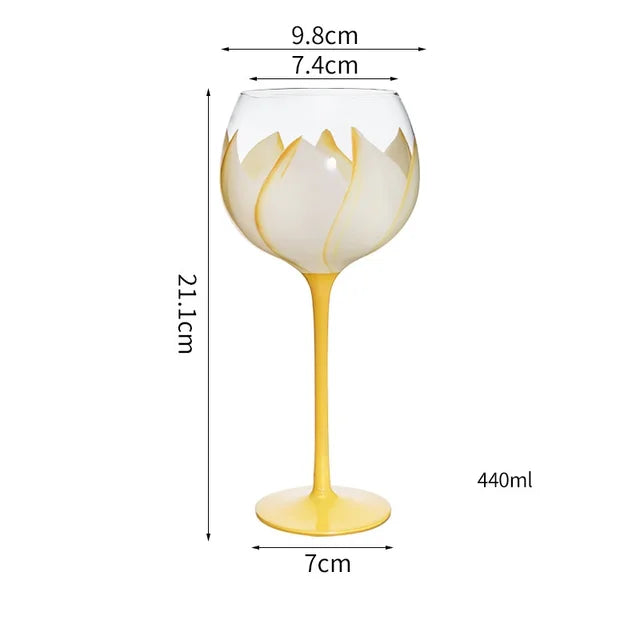 Hand-painted wine glass – yellow tulip