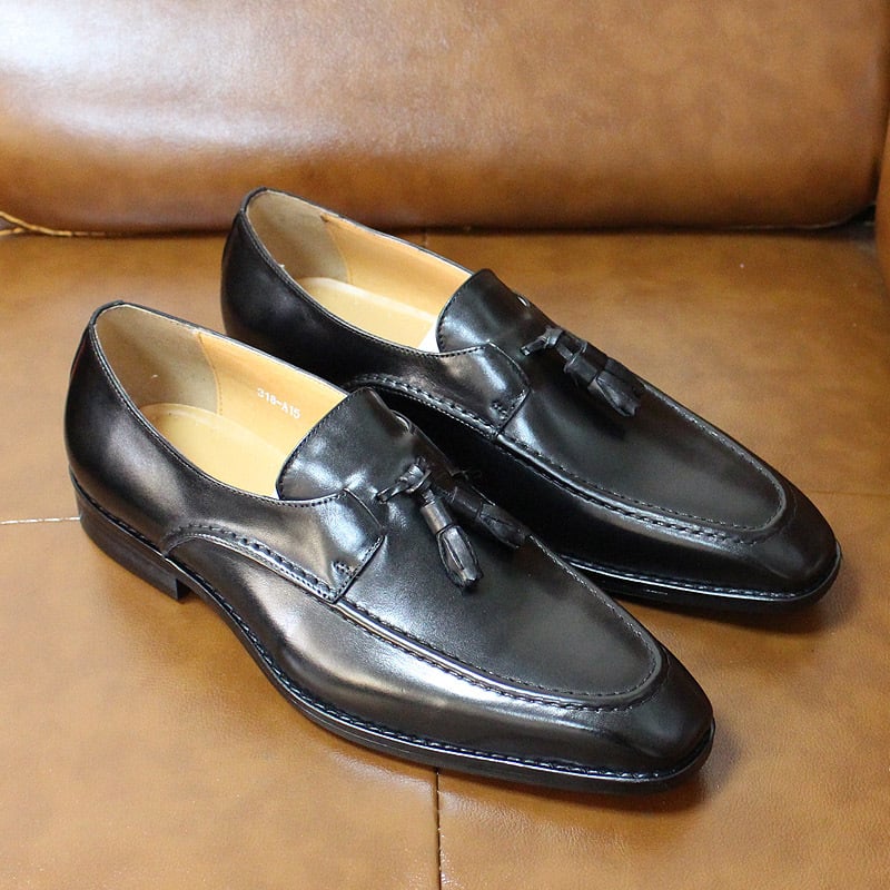 Leather tassel loafers