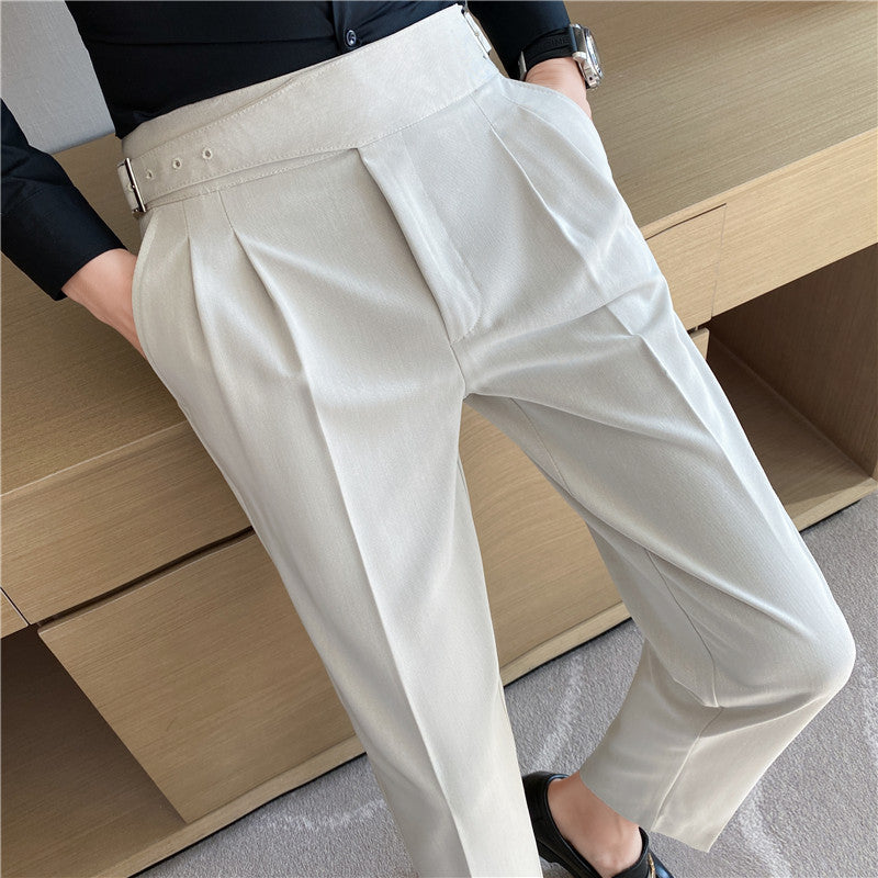 High-waist pleated trousers