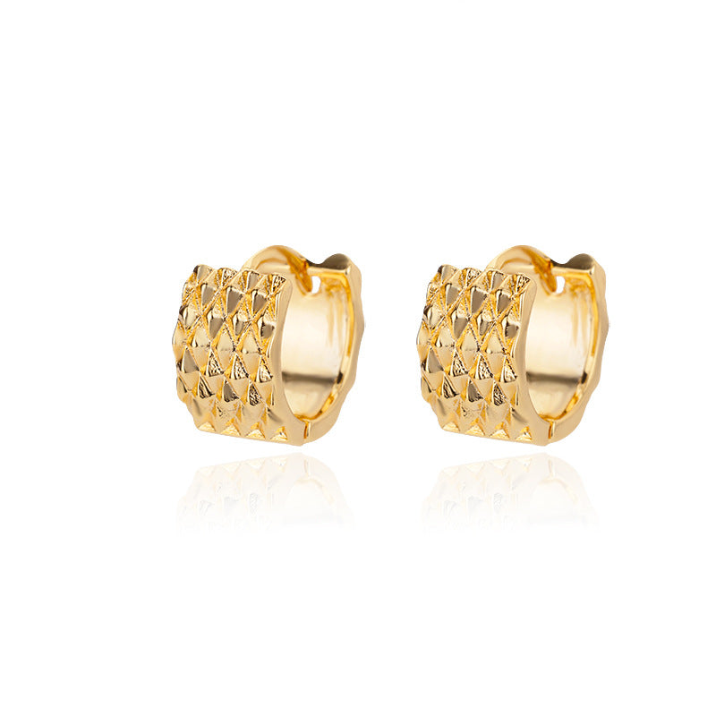 Pavé gold hoop earrings