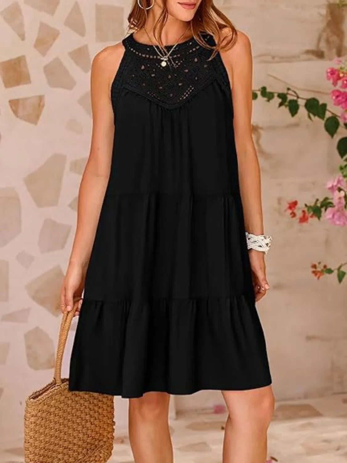 Ruffled hem lace sleeveless dress, Black