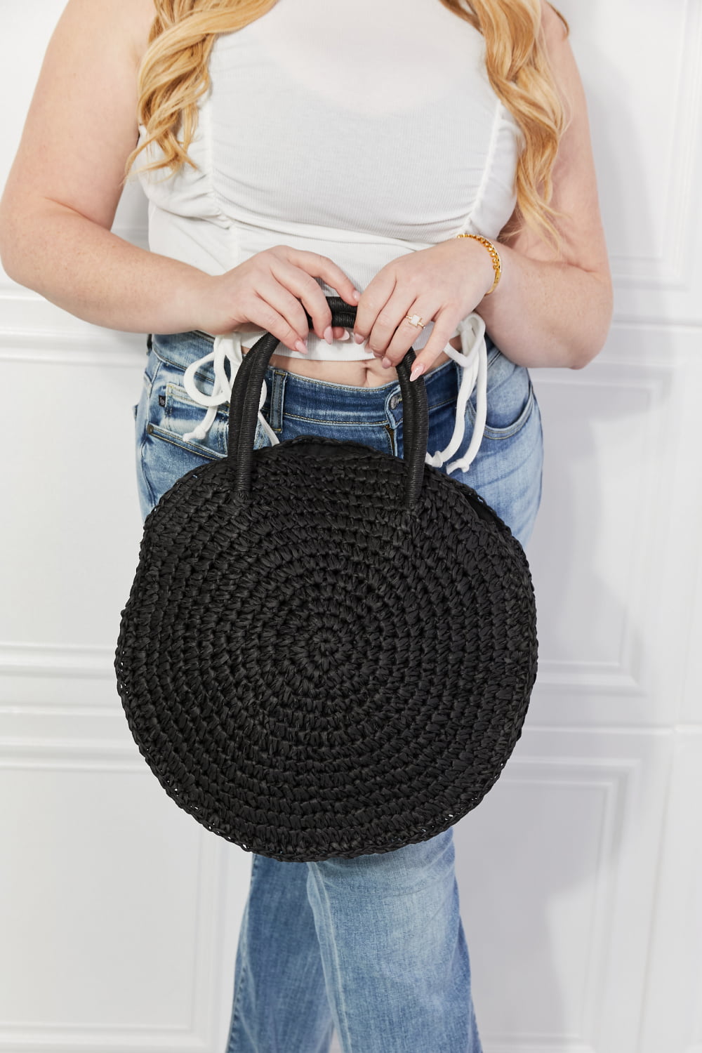 Black rattan straw handbag