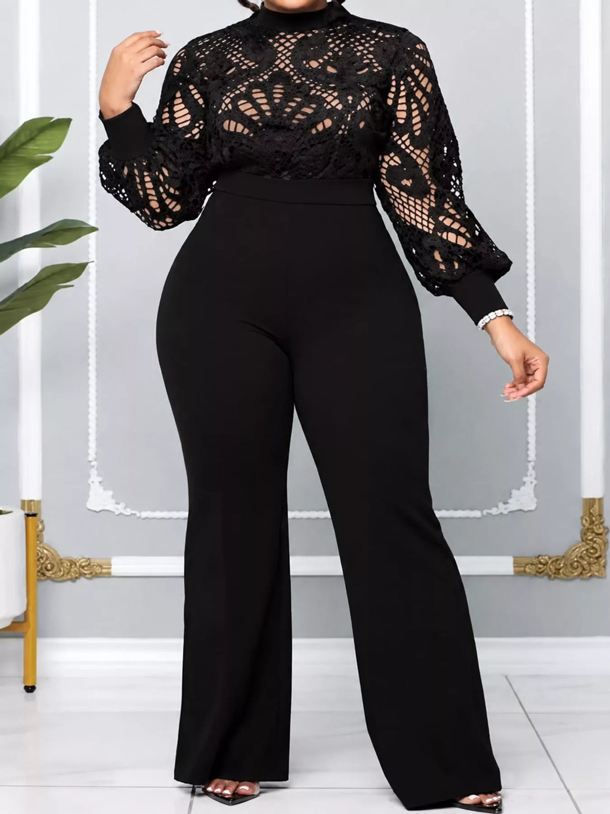 Lace lantern-sleeve jumpsuit – black