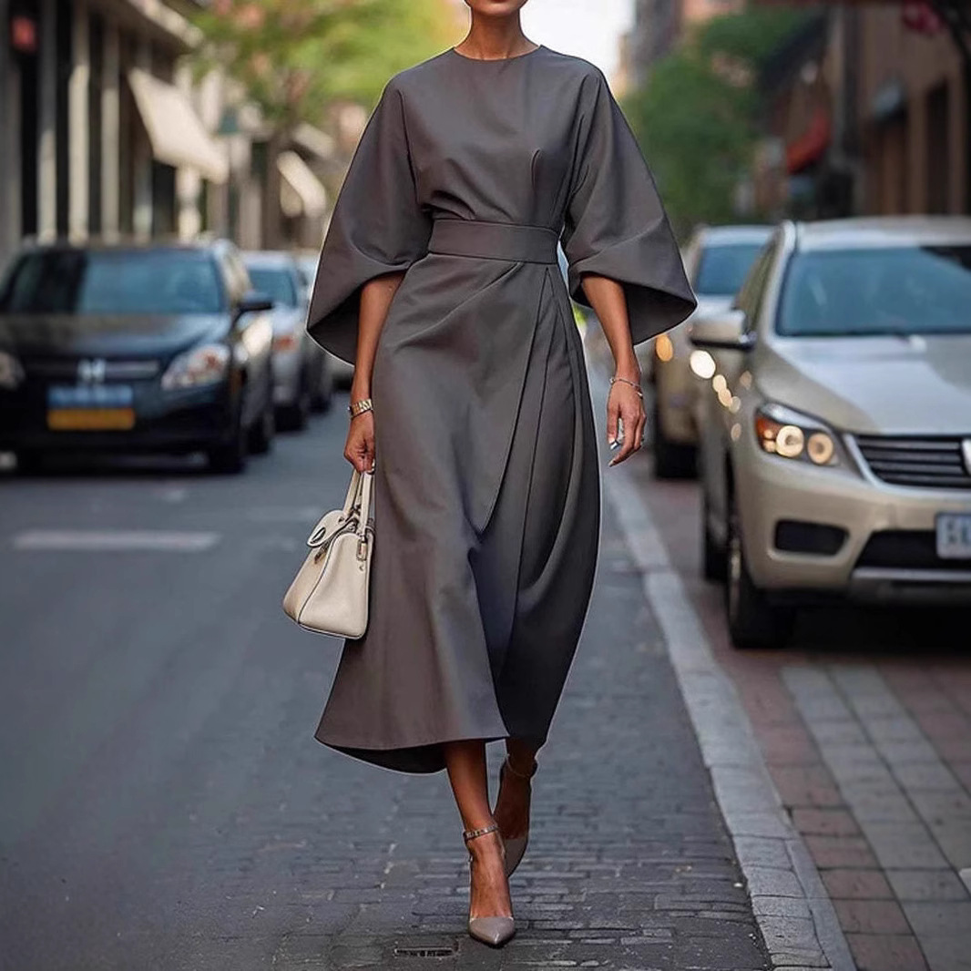 Balloon sleeve midi dress, front