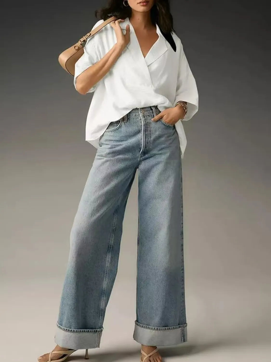 Collared half-sleeve blouse